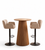 Set da bar con tavolo da bar Lewis in rovere e 2 sgabelli da bar Melody in beige